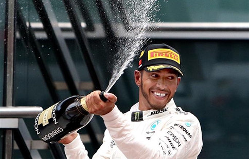 Lewis Hamilton takes 5th F1 China Grand Prix title of his career