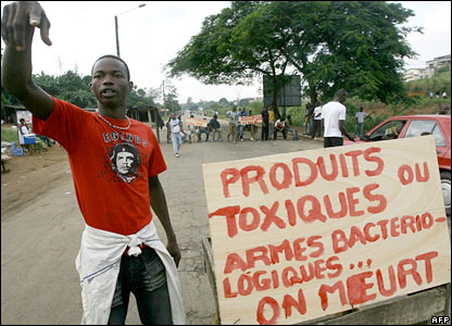 An Ivorian man at a roadblock in Abidjan protest at the dumping of toxic waste