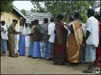 Voters in a suburb of Batticaloa