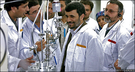 President Ahmadinejad visits natanz plant - April 2008 