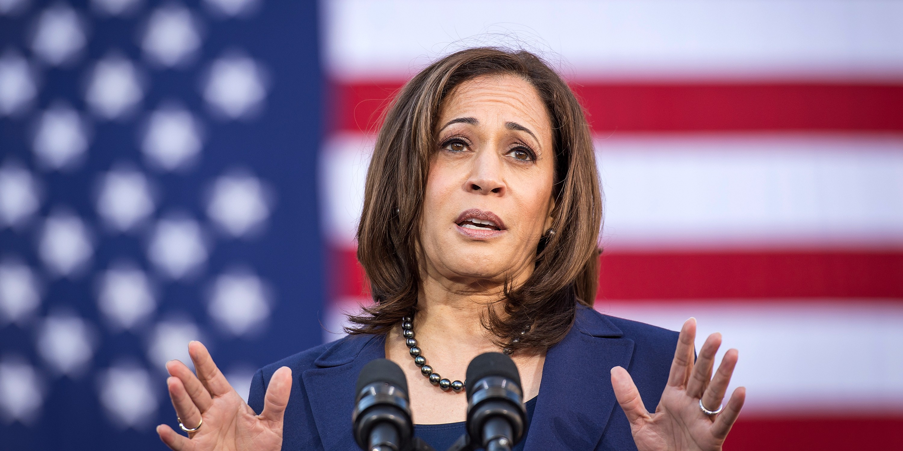 Senator Kamala Harris, a Democrat from California, speaks during an event to launch presidential campaign in Oakland, California, U.S., on Sunday, Jan. 27, 2019. Harris's likely path to the Democratic nomination runs through black voters, who made up a quarter of the primary electorate in 2016 and were critical to nominating Hillary Clinton, as well as to electing Barack Obama in 2008 and 2012. Photographer: David Paul Morris/Bloomberg via Getty Images