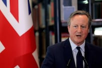 David Cameron takes UK voting pitch overseas with appeal to Britons abroad 
