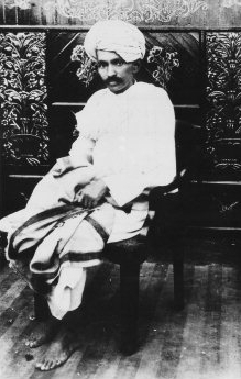 Gandhi in 1918, at the time of the Kheda Satyagraha and Champaran Satyagraha.
