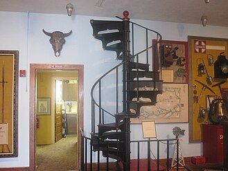 Пионерская винтовая лестница, Исторический музей округа Деаф Смит, Херфорд, Техас, Соединённые Штаты Америки