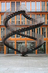Бесконечная лестница в КПМГ, Мюнхен, Германия