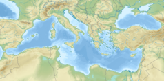 Mapa konturowa Morza Śródziemnego, blisko centrum na dole znajduje się punkt z opisem „Wyspy Maltańskie”