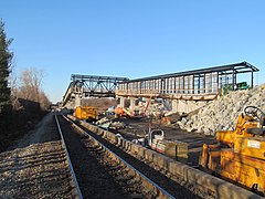 Pedestrian bridge under construction in November 2012