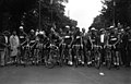 Équipe italienne lors du Tour de France 1932. De gauche à droite : Raffaele Di Paco, Antonio Pesenti, Aldo Canazza, Ambrosio Morelli, Eugenio Gestri, Francesco Camusso, Michele Orecchia, Luigi Marchisio
