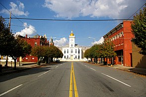 Downtown street in Pine Bluff