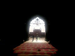 Taj-ul-Masajid inside