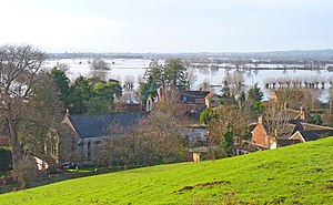 Blick auf Burrowbridge in der Grafschaft Somerset, Südwestengland am 14. Februar 2014