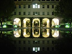 Beckman Institute at Caltech, reflected in water