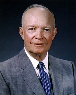 Portrettfotografi av general og senere president Dwight D. Eisenhower