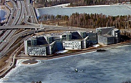 Nokia HQ, Espoo (1983–1997), Helin and Siitonen Architects.