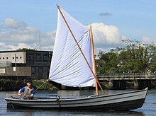 A gandelow rigged with a spritsail and a rudder