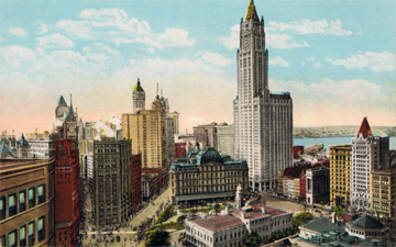 Woolworth Building-ը և Նյու Յորքի հորիզոնը 1913 թ. Ներսից այն ժամանակակից էր, իսկ արտաքինից՝ նեոգոթիկ։