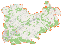 Mapa konturowa powiatu wołomińskiego, po prawej znajduje się punkt z opisem „Strachówka”