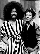 Singers Natalie and Carole Cole