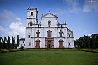 Built in 1562, Se Cathedral is an example of the Portuguese-Manueline style of architecture.[159][160]