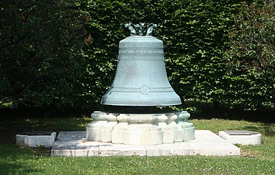 The Oishei Bell, near the entrance to the cemetery