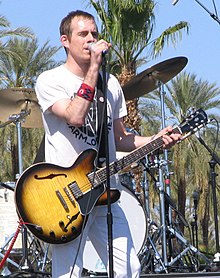 Leo performing at Coachella 2006