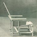 Gerrit Rietveld. Rood-blauwe stoel. 1918 (waarschijnlijk).