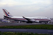 華航波音747-409，在日本的華航舊塗裝客機（B-162/B-18272），現在已改裝為波音747-400 LCF（N780BA）