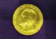 A hat adható Nobel-díj közül a Nobel-békedíj aranyérme
