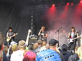 Anti-Nowhere League performing in 2007