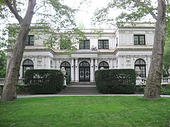 Moreland-Hoffstot House, built in 1914, at 5057 Fifth Avenue.