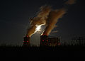 Kraftwerk Schwarze Pumpe bei Nacht