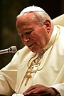 Pave Johannes Paul II ble forsøkt myrdet på denne dagen i 1981