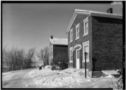 GENERAL VIEW - Brick House, Nauvoo, Hancock County, IL HABS ILL,34-NAU,16-1.tif