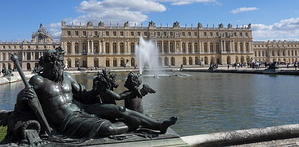 Palace of Versailles (7.7 million visitors in 2017)