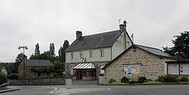 The town hall in La Ferrière-Bochard