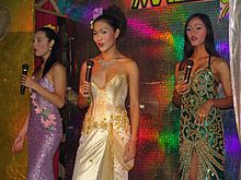 Tajlando : Kathoey sur podio.