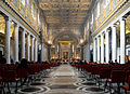 La basilique Sainte-Marie-Majeure de Rome, Ve siècle. Malgré les remaniements ultérieurs du décor, la majeure partie des mosaïques à fond d'or est encore d'origine.