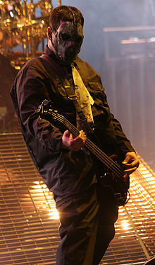 Paul Gray v roce 2008 na Mayhem Festival.