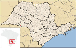 Localização de Cruzália em São Paulo