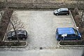 Privater kleiner Autoparkplatz in Deutschland
