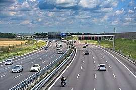 Right-hand traffic on Bundesautobahn 9 in Germany