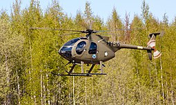 Suomen maavoimien MD 500 -helikopteri "HH-10"