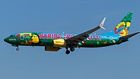 TUIfly-Boeing 737-800 in der Lackierung Haribo Tropifrutti Paradiesvogel 2017