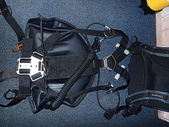 Apeks sidemount harness underside