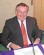 Robert J. Koehler 2001 (CEO SGL Carbon)