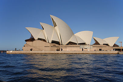Սիդնեյի օպերային թատրոնը (ճարտարապետ Ջորն Ութզոն), Սիդնեյ, Ավստրալիա