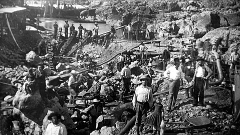 Mining on the American River near Sacramento, circa 1852