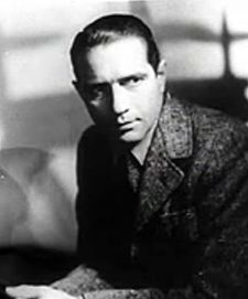 Donald Cook elokuvan Myrkynsekoittaja (1935) trailerissa.