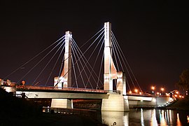 Cable-stayed bridge over the Olentangy River at Lane Avenue