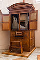 Side chapel pipe organ from 1719